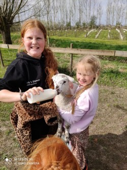 kids en paplammetje 2021 2